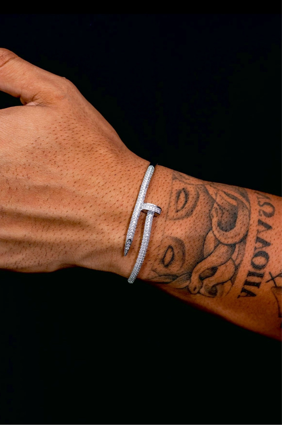 Bracelete Prego Prata Cravejado